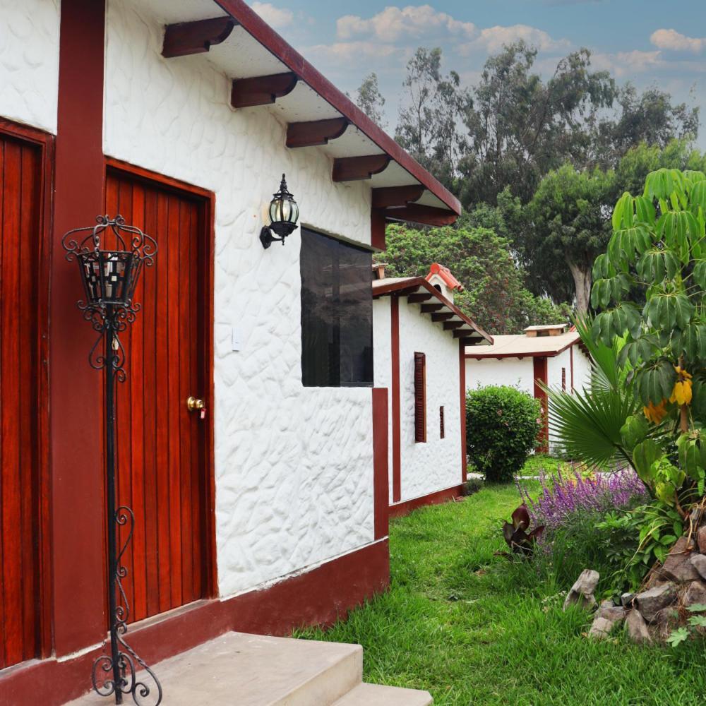 Los Andes - Restaurant & Bungalows Сьенегилья Экстерьер фото
